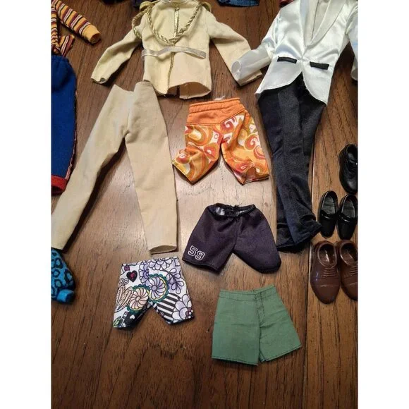 Ken Doll Clothes Mixed Lot 15 Pc plus 5 Pair of Shoes Barbie - Picture 4 of 8